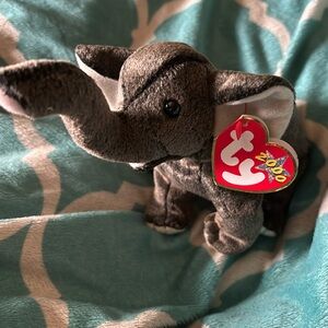 Ty Trumpet the Elephant 2000 RETIRED